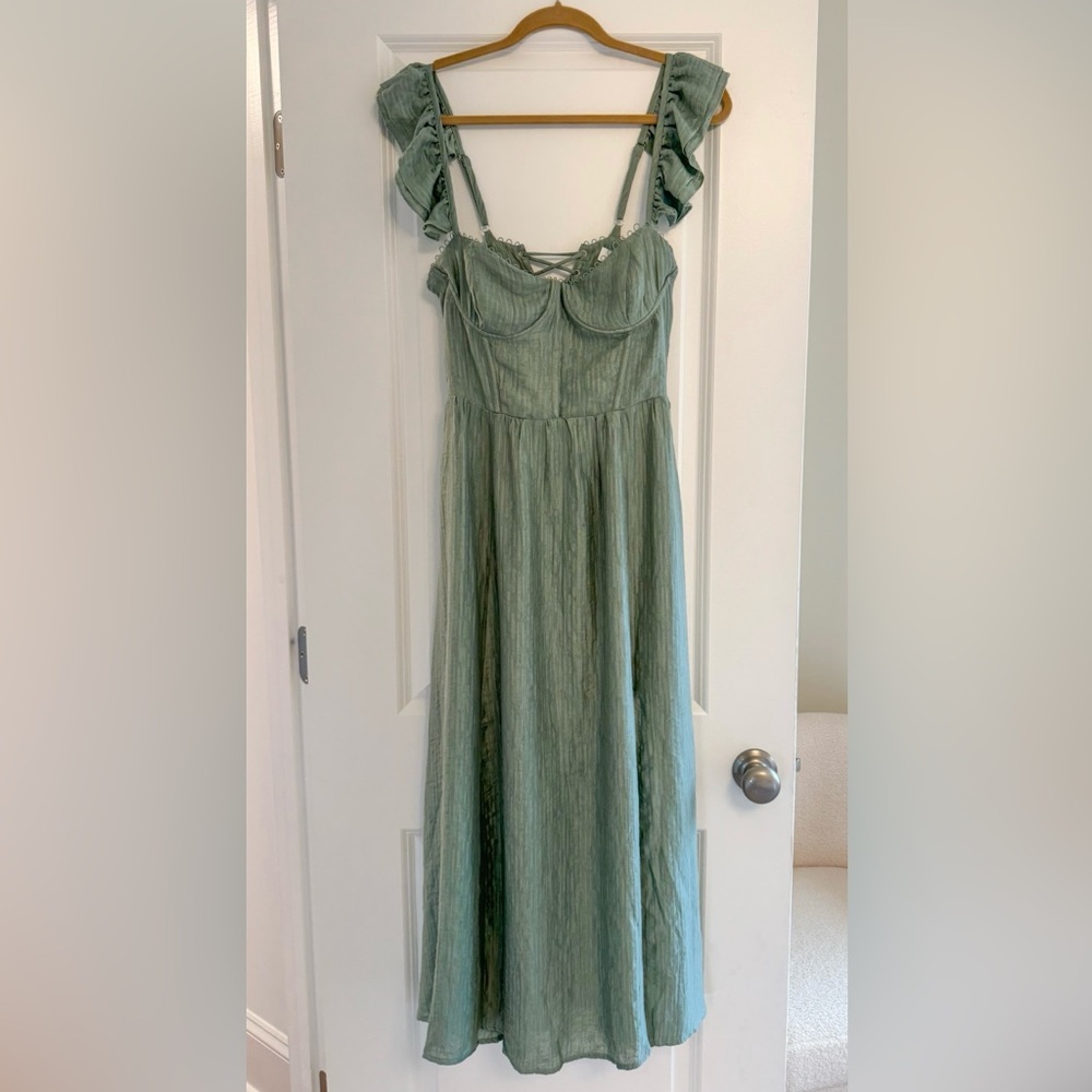 ASTR Bustier Midi Dress in Sage Green - Picture 6 of 10